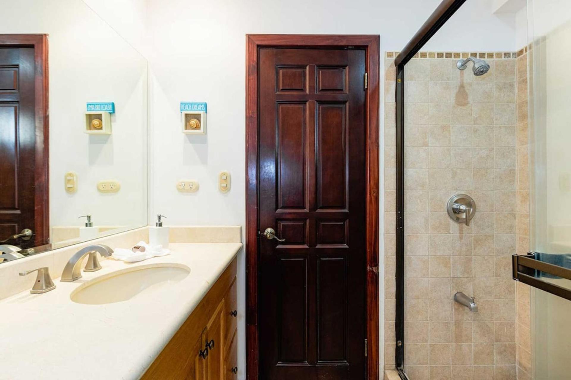 Villa Newly Remodeled Unit In Flamingo With Sweeping Ocean Views From Big Terrace à Playa Flamingo Extérieur photo